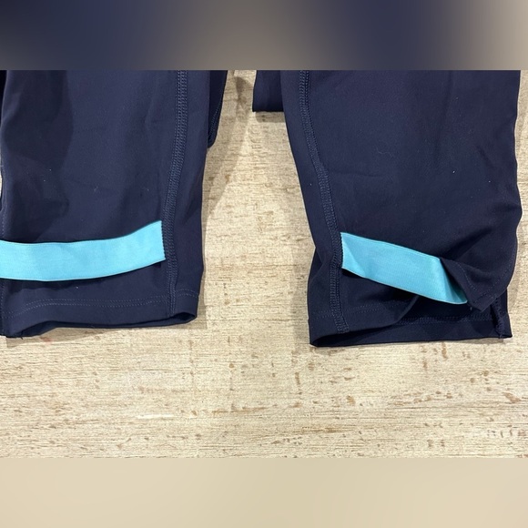 ZYIA Navy Strap Deluxe Hi-Rise 7/8 24” - Picture 6 of 7